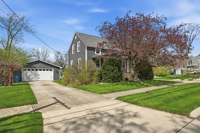 421 S East Street, Crown Point, IN 46307