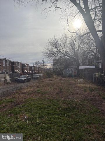 6151 WALKER ST, Philadelphia, PA 19135