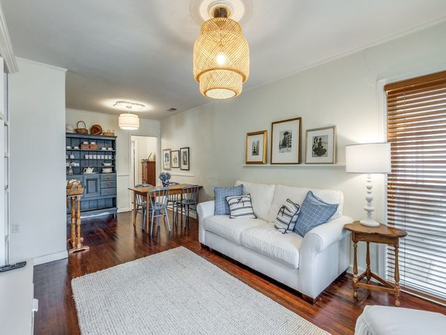 6014 Marquita Avenue, Dallas, TX 75206