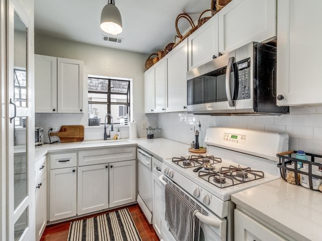 6014 Marquita Avenue, Dallas, TX 75206