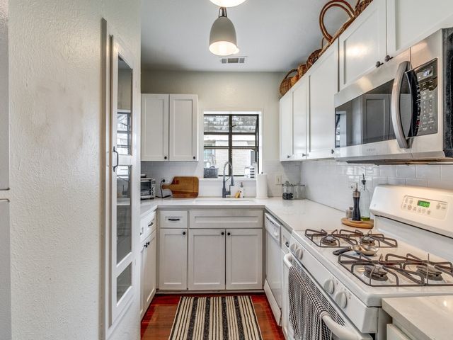 6014 Marquita Avenue, Dallas, TX 75206