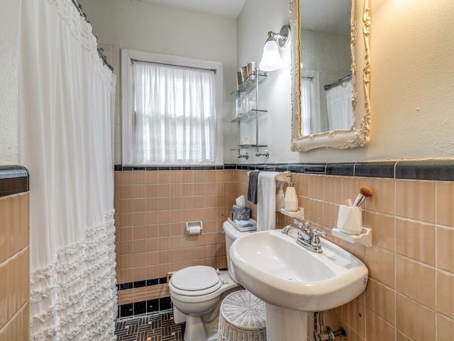 6014 Marquita Avenue, Dallas, TX 75206