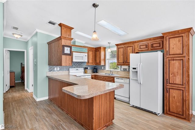 5720 Maplewood CT, Fort Myers, FL 33905