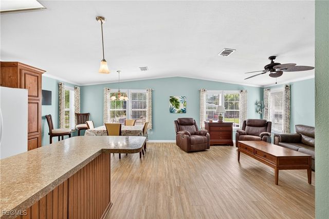 5720 Maplewood CT, Fort Myers, FL 33905