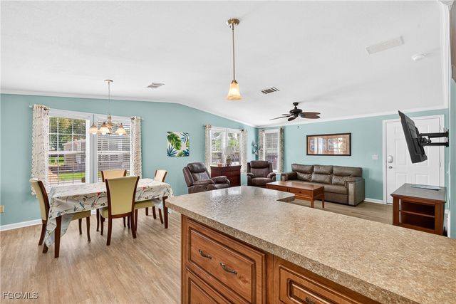 5720 Maplewood CT, Fort Myers, FL 33905