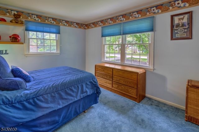 77 Riverside Dr, Bernards Twp., NJ 07920
