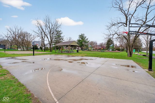 208 Surrey Hill, Noblesville, IN 46062