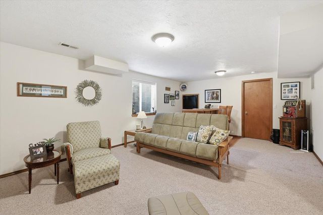 3104 S Sunnybrook Ct, Spokane Valley, WA 99037