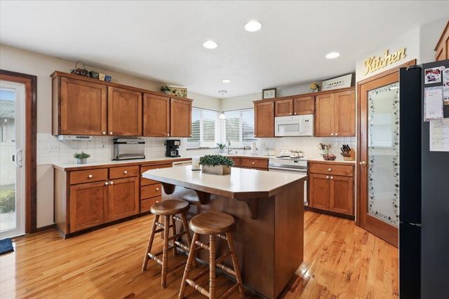 3104 S Sunnybrook Ct, Spokane Valley, WA 99037