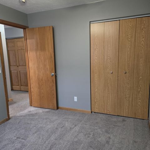 602 S 34TH Street, Council Bluffs, IA 51501