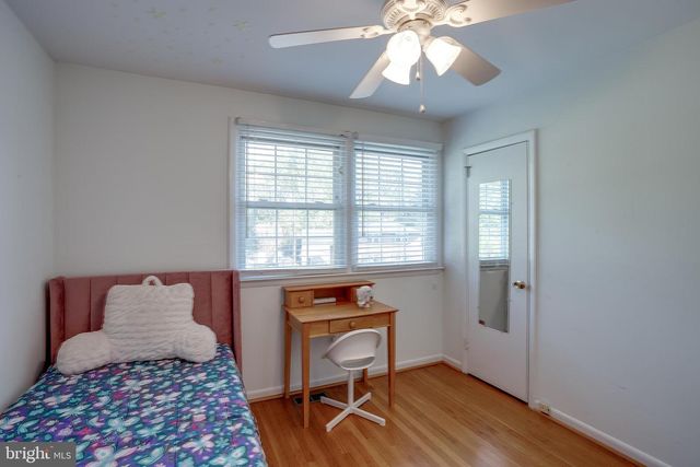 174 SCHOOLHOUSE LN, Mount Laurel, NJ 08054