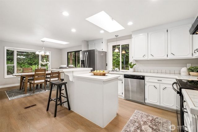 26055 SE 152 Street, Issaquah, WA 98027
