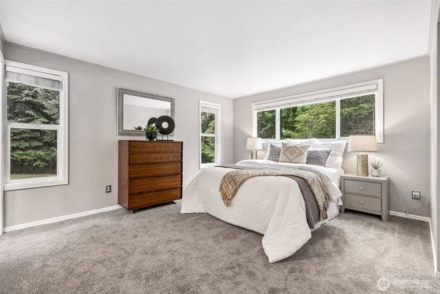 26055 SE 152 Street, Issaquah, WA 98027