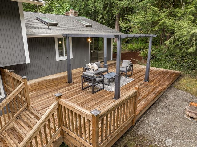 26055 SE 152 Street, Issaquah, WA 98027