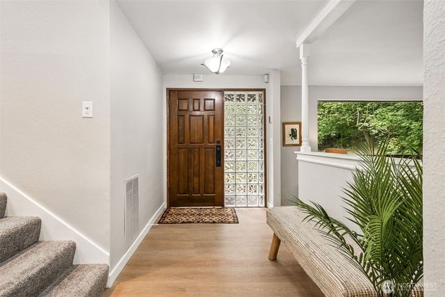 26055 SE 152 Street, Issaquah, WA 98027