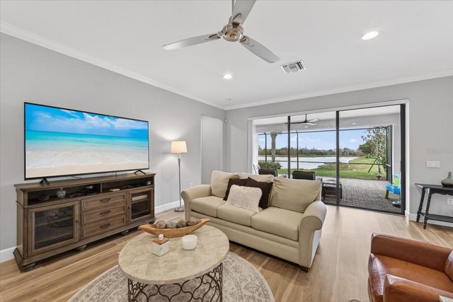 16915 LOUDON PLACE, Bradenton, FL 34202