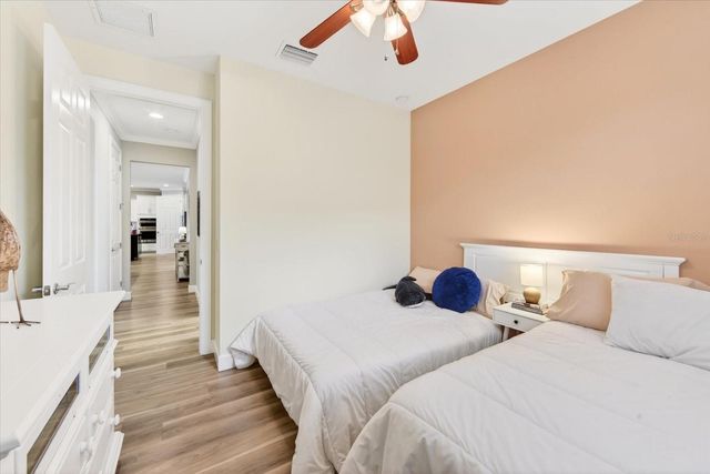 16915 LOUDON PLACE, Bradenton, FL 34202