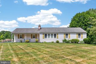 483 HIBERNIA RD, Coatesville, PA 19320