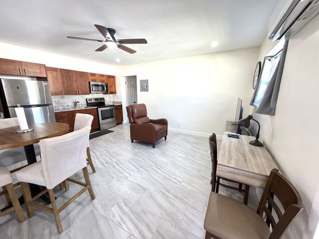 5121 SW 40th Avenue, Fort Lauderdale, FL 33314