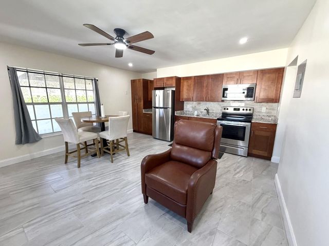 5121 SW 40th Avenue, Fort Lauderdale, FL 33314