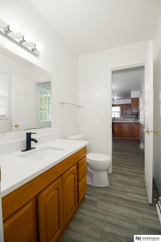 6634 Curtis Avenue, Omaha, NE 68104