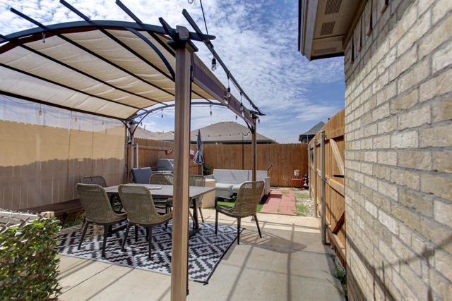 2721 137th Street, Lubbock, TX 79423