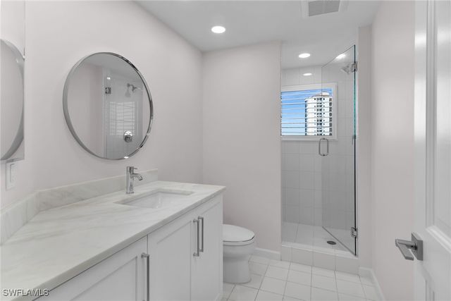 1060 Borghese LN 803, Naples, FL 34114