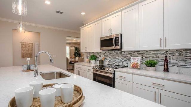2274 BELEN AVENUE, Spring Hill, FL 34606