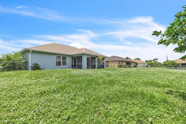 1708 BLUE LAKE CIRCLE, Punta Gorda, FL 33983