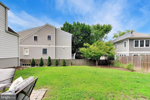 6257 18TH ST N, Arlington, VA 22205