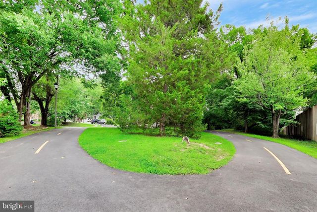6257 18TH ST N, Arlington, VA 22205