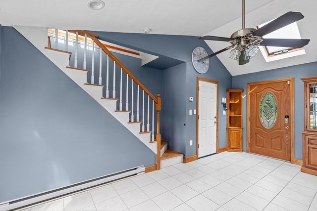244-244A Holmes St, Halifax, MA 02338