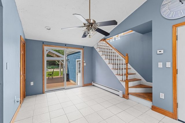 244-244A Holmes St, Halifax, MA 02338