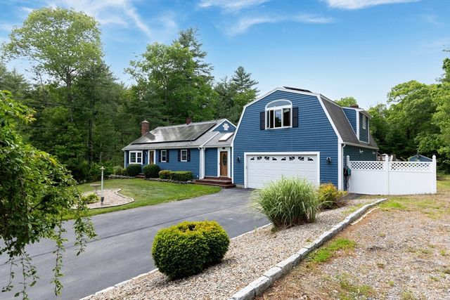 244-244A Holmes St, Halifax, MA 02338