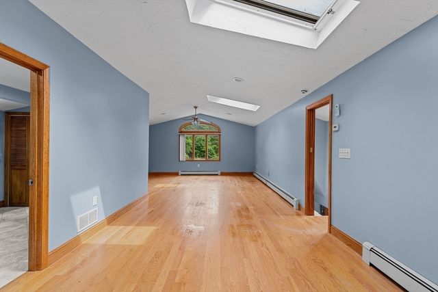 244-244A Holmes St, Halifax, MA 02338