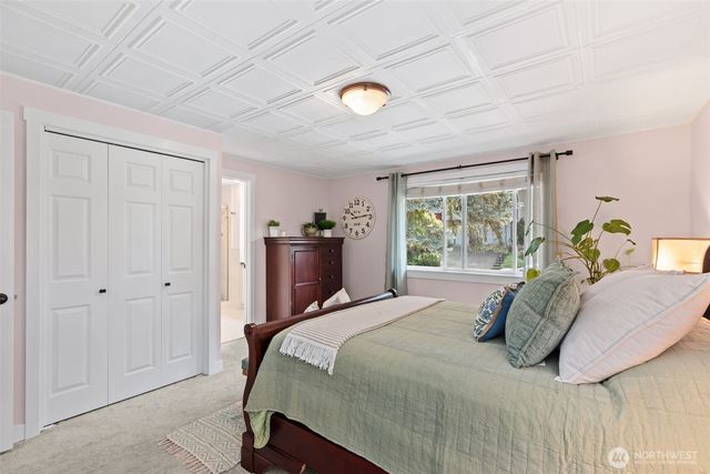 12017 106th Avenue NE, Kirkland, WA 98034