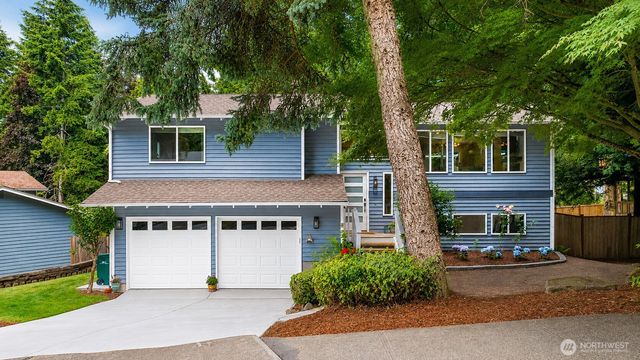 12017 106th Avenue NE, Kirkland, WA 98034