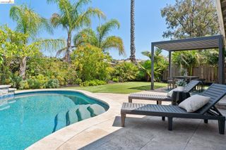 133 Aster Ct, Hercules, CA 94547