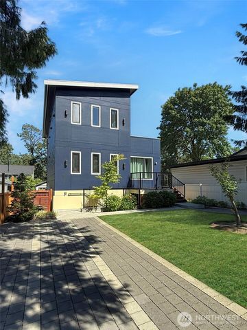 620 Stevens Avenue NW, Renton, WA 98507
