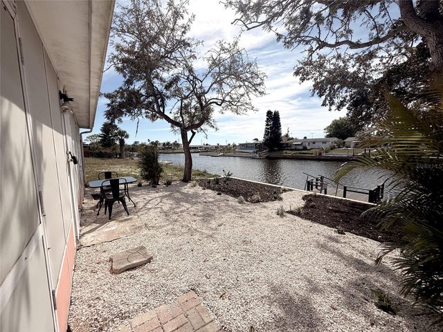 12611 1ST ISLE, Hudson, FL 34667