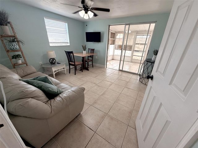 12611 1ST ISLE, Hudson, FL 34667