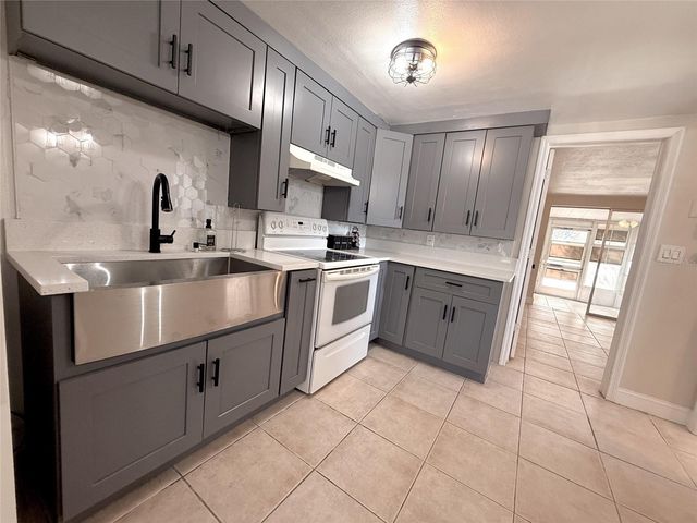 12611 1ST ISLE, Hudson, FL 34667