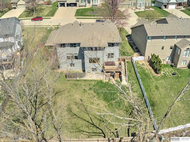 17631 Monroe Street, Omaha, NE 68135