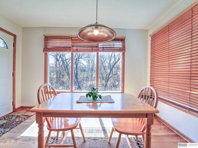 17631 Monroe Street, Omaha, NE 68135