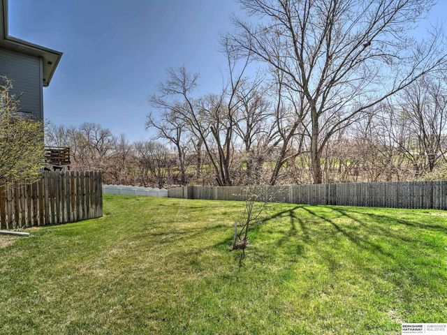 17631 Monroe Street, Omaha, NE 68135