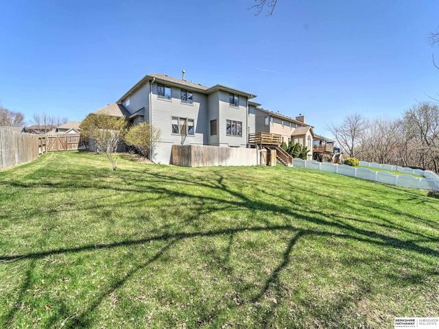 17631 Monroe Street, Omaha, NE 68135