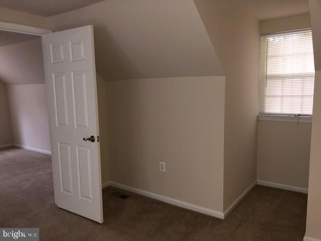 5803 PORTLAND DR, Woodbridge, VA 22193