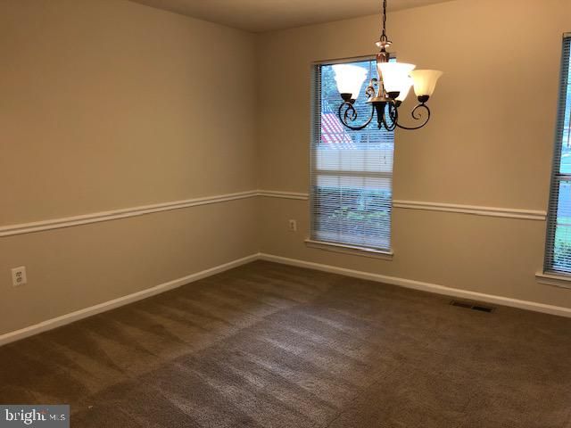 5803 PORTLAND DR, Woodbridge, VA 22193