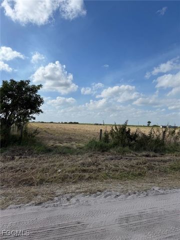 6455 3rd RD, Labelle, FL 33935