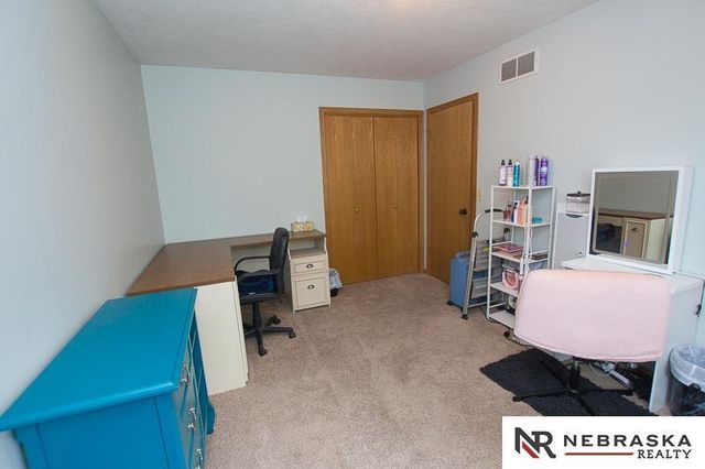 7515 Ali Drive, Lincoln, NE 68507